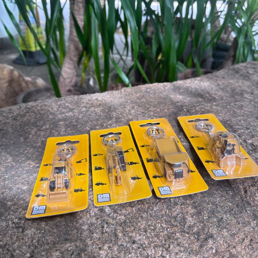 Mini llavero de ingeniería fun - Heavy Equipment Keychain reseña y precio